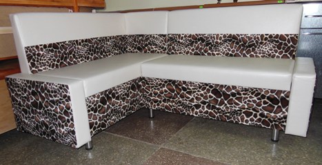 Кухонный уголок Сафари со спальным местом